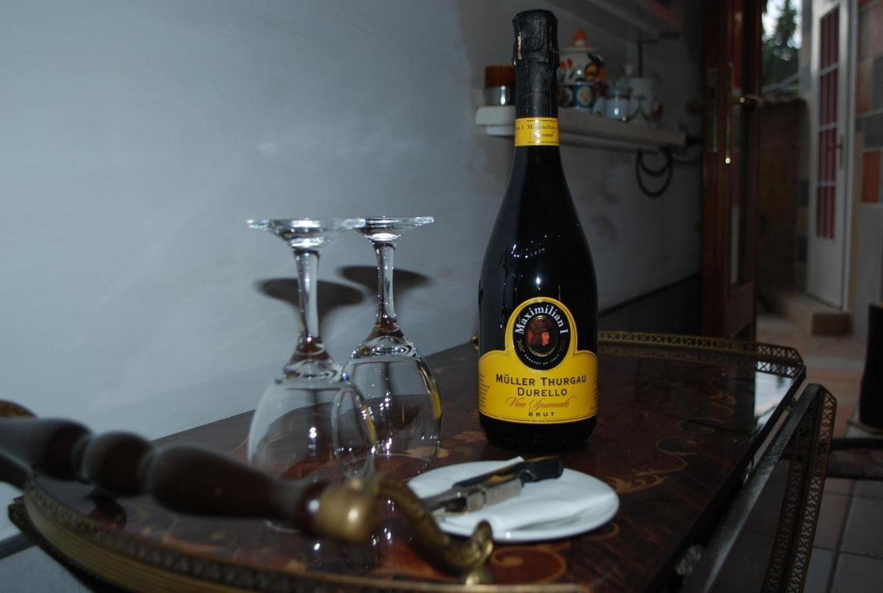 B&B Cappotto Civico 48 Πομπηία Εξωτερικό φωτογραφία